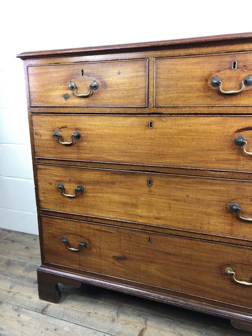 fig 2. Georgian Mahogany Chest of Drawers