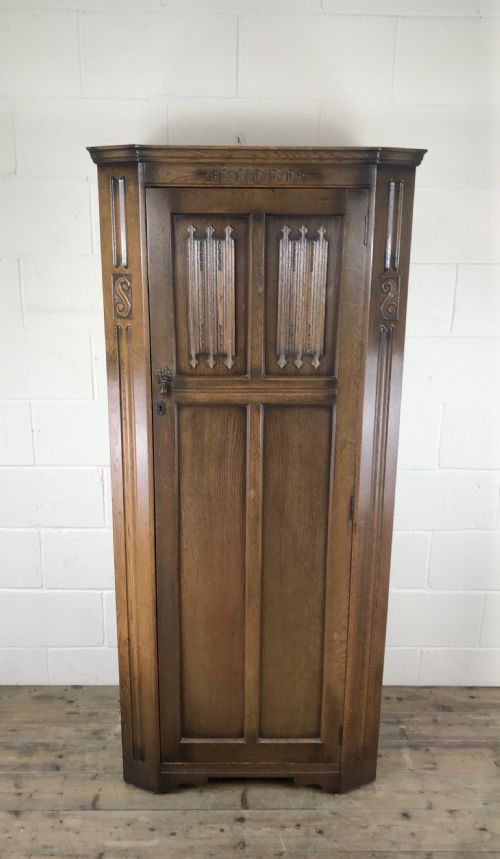fig 1. Early 20th Century Oak Linen Fold Hall Cupboard – By L. Marcus Ltd.