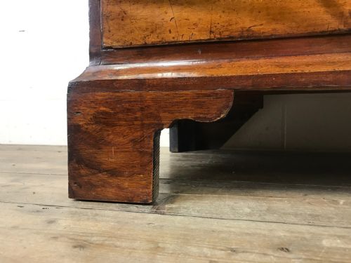 fig 1. Early 19th Century Mahogany Chest of Drawers