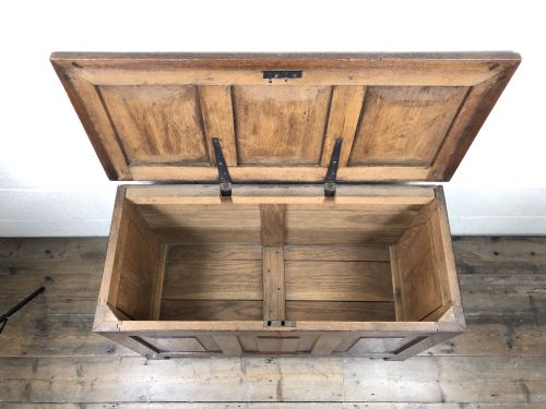 fig 1. Early 20th Century Antique Oak Coffer
