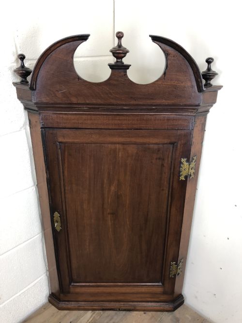 fig 1. Antique Georgian Mahogany Hanging Corner Cupboard 