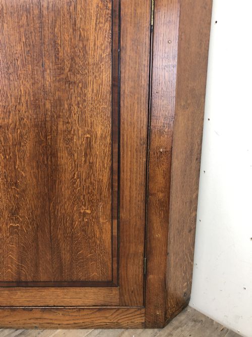 fig 2. Georgian Oak Wall Hanging Corner Cupboard