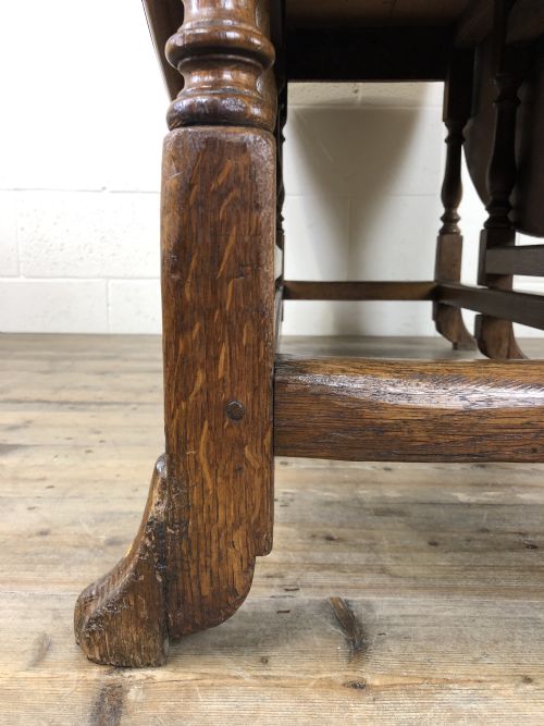 fig 1. Early 20th Century Antique Oak Gate Leg Dining Table