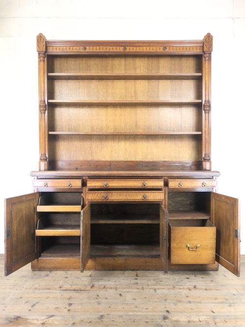 fig 2. Early 20th Century Antique Oak Dresser
