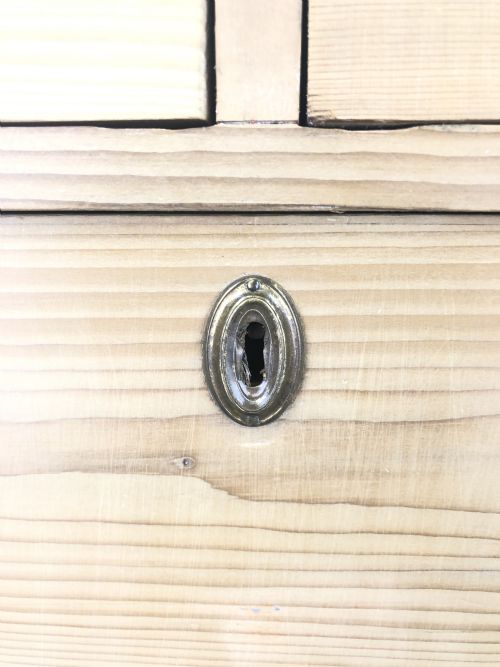 fig 1. Victorian Antique Pine Chest of Drawers