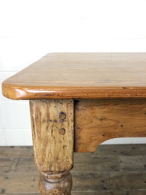 fig 2. Victorian Antique Pine Farmhouse Kitchen Table