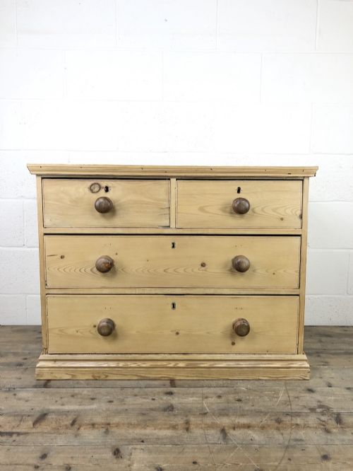 Small Victorian Antique Pine Chest of Drawers