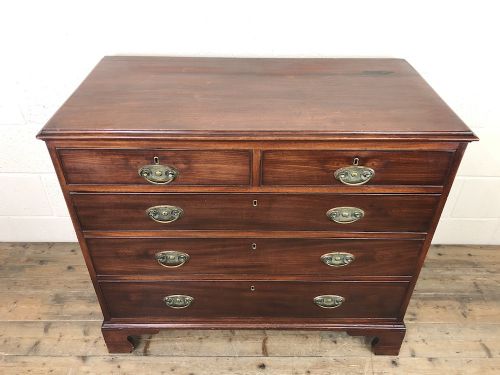 fig 2. George III Mahogany Chest of Drawers