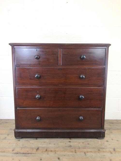 Victorian Mahogany Straight Front Chest of Drawers
