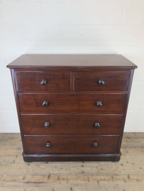 fig 1. Victorian Mahogany Straight Front Chest of Drawers