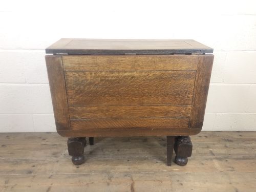 fig 1. Early 20th Century Antique Oak Gate Leg Table