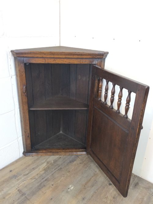 fig 2. Small Oak Wall Hanging Corner Cupboard