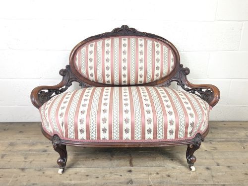 Small Victorian Walnut Frame Salon Sofa Settee