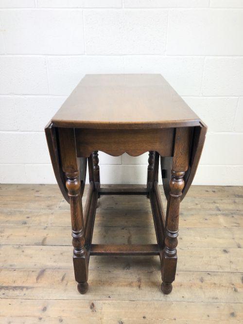 fig 2. Early 20th Century Oak Gate Leg Table