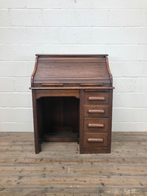 Antique Early 20th Century Oak Roll Top Desk