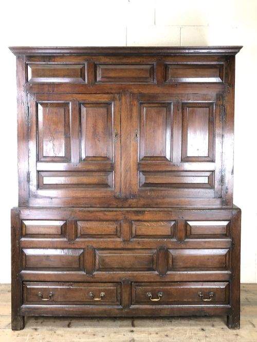 Large 18th Century Welsh Oak Hanging Cupboard