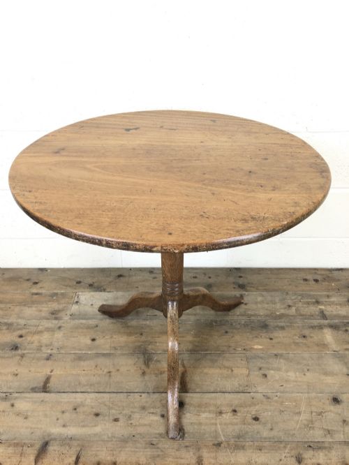 fig 1. Antique Oak Circular Tripod Table