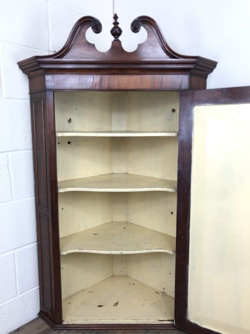 fig 1. George III Mahogany Hanging Corner Cupboard
