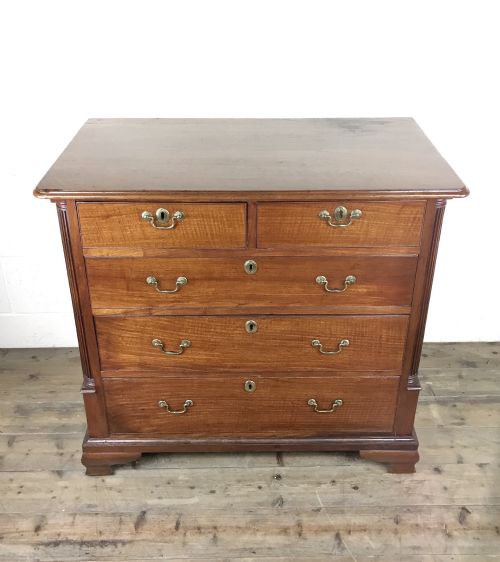 fig 1. George III Walnut Chest of Drawers