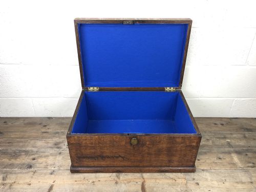 fig 2. 19th Century Oak Box Belonging to Henry Hanmer MP