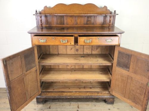 fig 2. Antique Arts & Crafts Oak Sideboard Cupboard