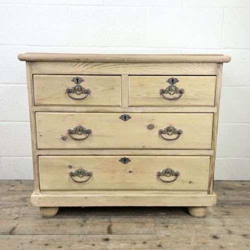 fig 1. Small Antique Pine Chest of Drawers