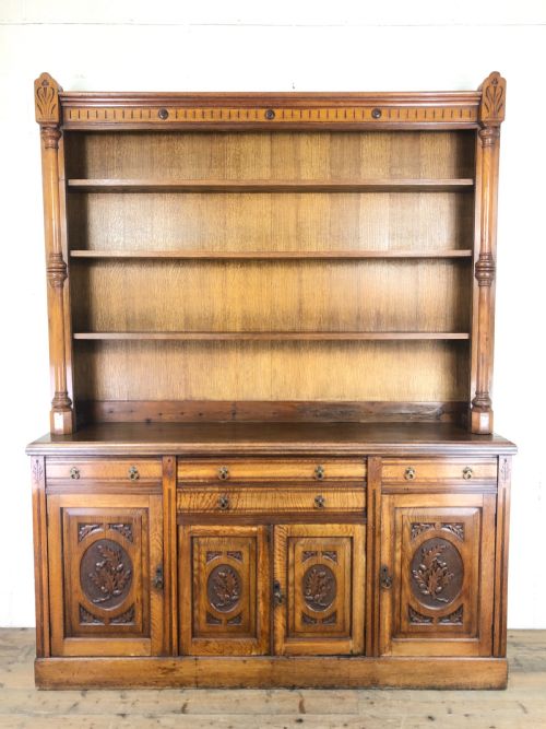 Early 20th Century Antique Oak Dresser