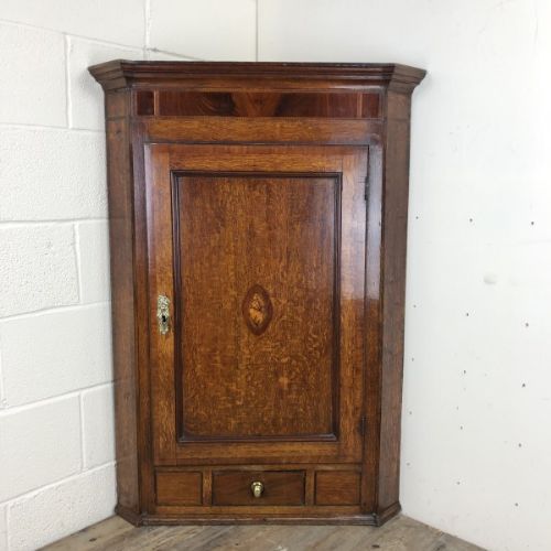 Georgian Oak Corner Cupboard with Inlay