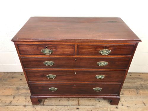 fig 2. George III Mahogany Chest of Drawers