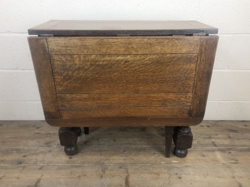 fig 1. Early 20th Century Antique Oak Gate Leg Table