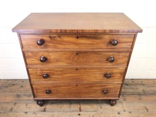 Antique Mahogany Chest of Drawers