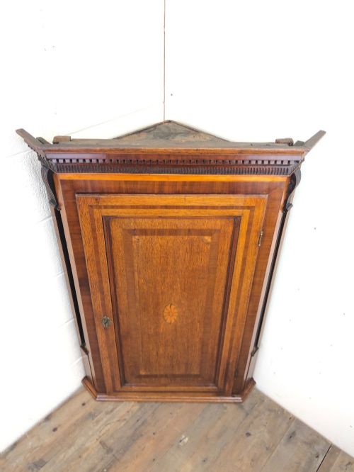 Georgian Oak Hanging Corner Cupboard