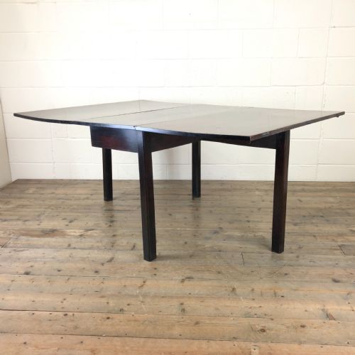 18th Century Mahogany Drop Leaf Table
