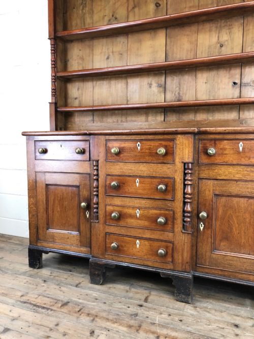 fig 1. 19th Century Welsh Oak Anglesey Dresser