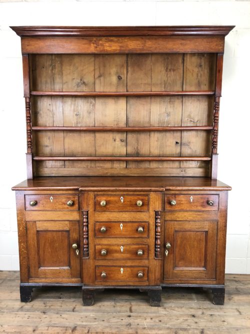 19th Century Welsh Oak Anglesey Dresser