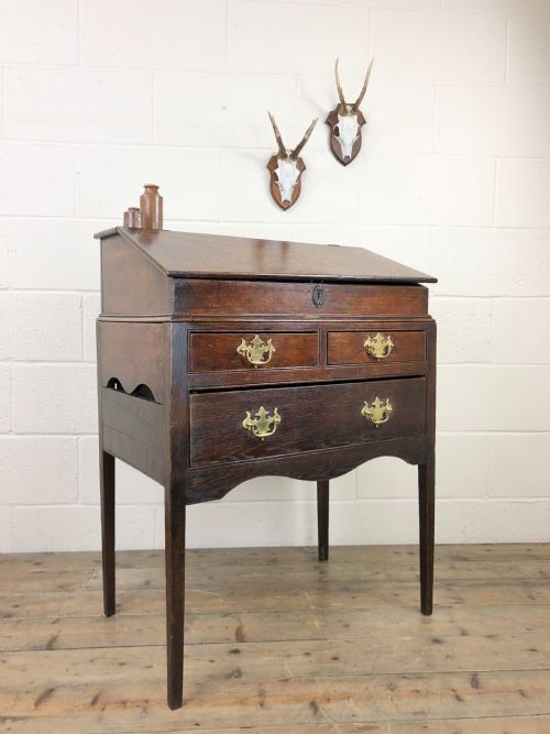 Antique Oak Clerk’s Desk