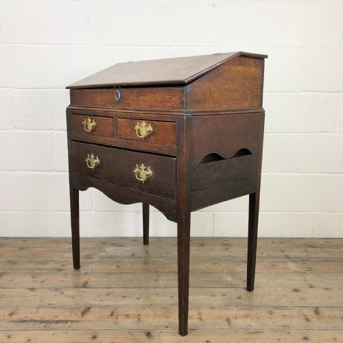 fig 1. Antique Oak Clerk’s Desk