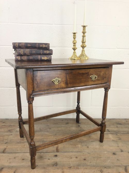 Early 20th Century Oak Side Table