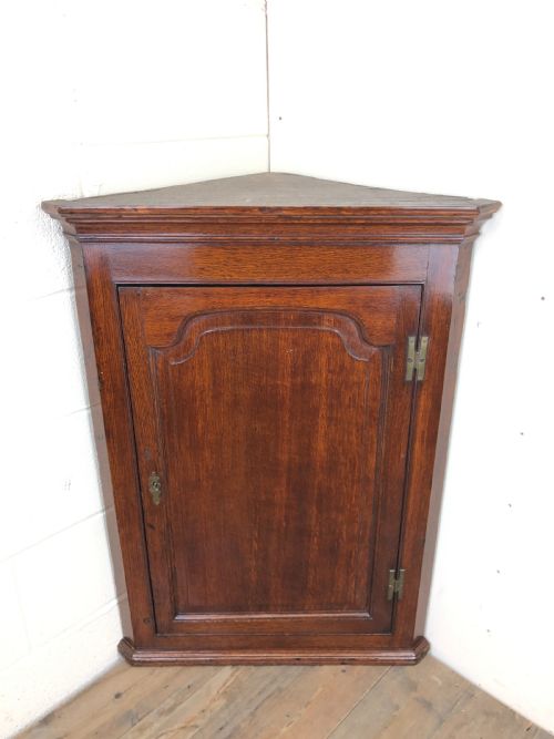 fig 1. Antique Oak Hanging Corner Cupboard
