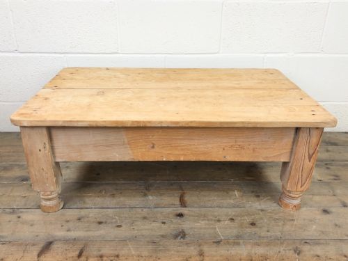 fig 1. Rustic Coffee Table with Drawer
