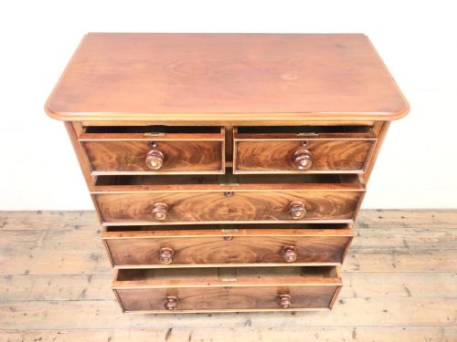 fig 1. Victorian Mahogany Straight Fronted Chest