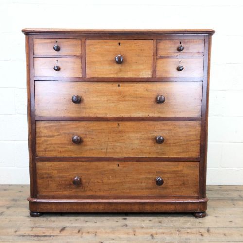 Antique Mahogany Chest of Drawers