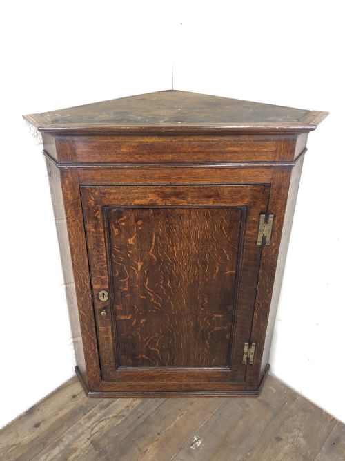 fig 1. Antique Georgian Oak Hanging Corner Cupboard