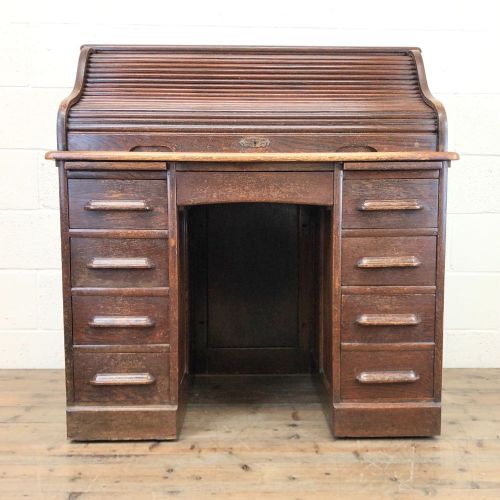 Early 20th Century Oak Roll Top Desk