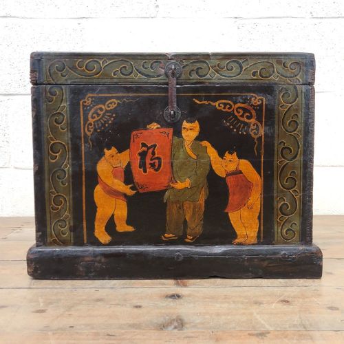 Small Chinese Painted Box