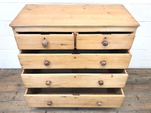 fig 1. Antique Pine Chest of Drawers