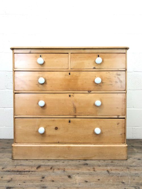 fig 1. Victorian Pine Chest of Drawers