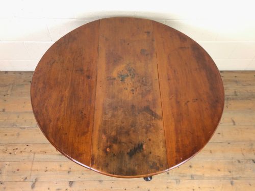 fig 1. Early 19th Century Mahogany Table