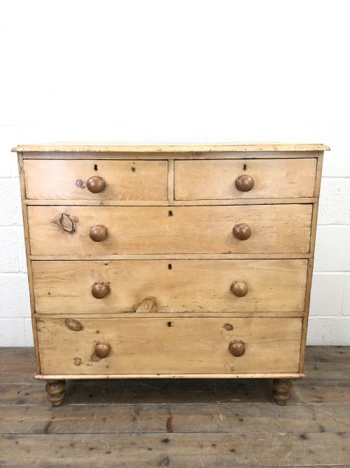 fig 2. Antique Country Pine Chest of Drawers