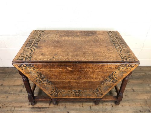 fig 2. Early 20th Century Oak Gate Leg Table